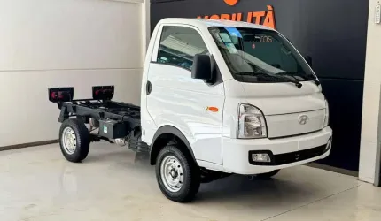 Hyundai hr 2.5 4x4 - branca - 2024/2025