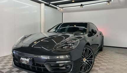 Porsche panamera 4sehy 2022