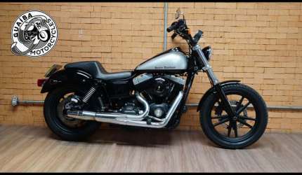 Harley-davidson dyna super glide custom 2009