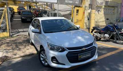 Onix hatch lt 1.0 12v flex 5p mec.