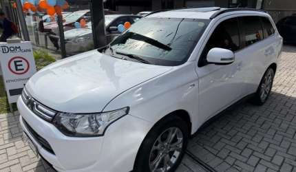 Mitsubishi mmc outlander 3.0 gt 2015