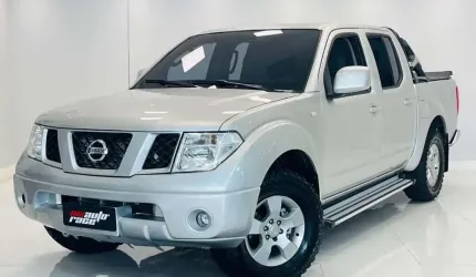 Nissan frontier xe 25 x4 2011