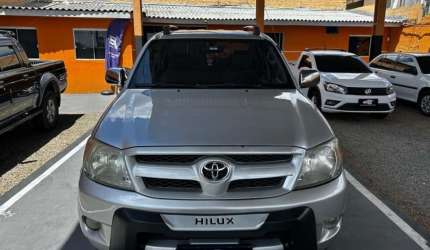 Toyota hilux 2.5 std 4x2 cd 16v turbo diesel 4p manual