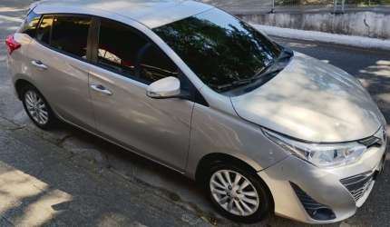Toyota yaris 1.3 xl plus tech 16v cvt 5p