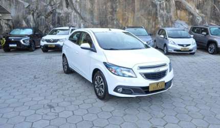 Chevrolet onix ltz 1.4 mt  - branca - 2014/2015