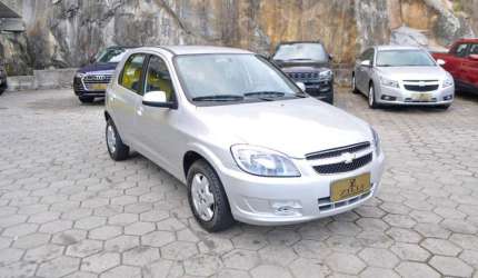 Chevrolet celta lt 1.0  - prata - 2013/2014