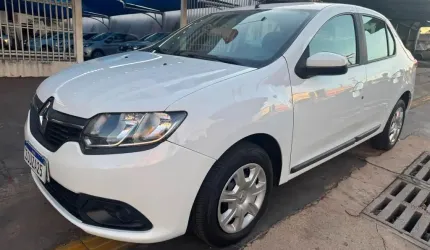 Renault logan  expression 1.6 8v  flex  2014/2015  completo pneus novos revisado