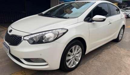 Kia cerato ff sx3  1.6  flex automatico 2015/2016 completo  novissimo revisado lacrado