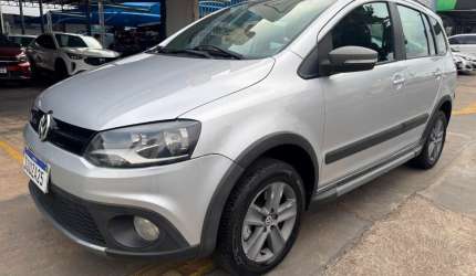 Vw crossfox 1.6 flex  automatica  2011/2012  completo revisado file pneus novos lacrada