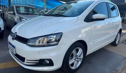 Vw fox confortline 1.6 flex  2015/2016  completo revisado penus novos sem detalhe