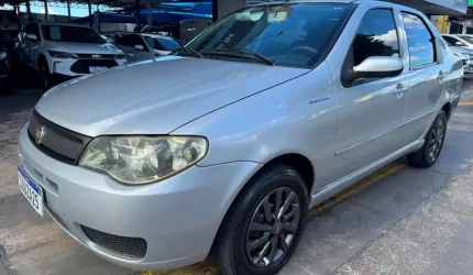 Fiat siena celebration  1.0 flex  2010/2010  completo revisado possui passagem por leilao ( banco )