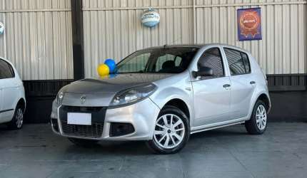 Renault sandero 1.0 authentique 16v flex 4p manual  2014