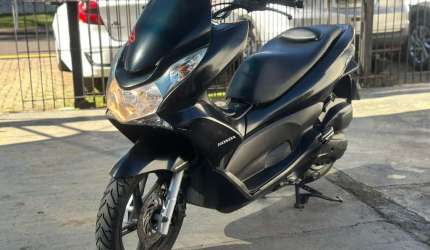 Honda pcx 150 dlx 2015