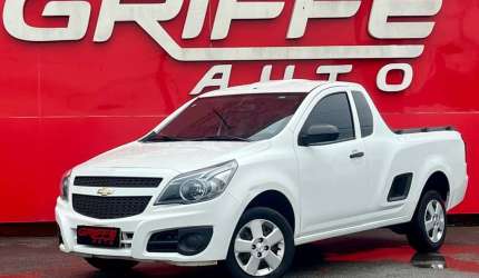 Chevrolet montana ls 2013