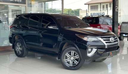 Hilux sw4 sr 4x2 2.7/ 2.7 flex 16v aut.