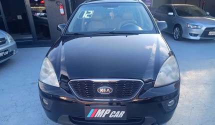 Kia carens ex 2.0 gasolina automático