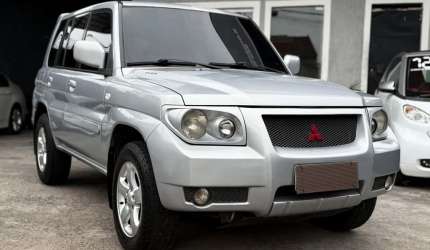 Mitsubishi pajero tr4 2009 2.0 4x4 16v 131cv blindado automático 