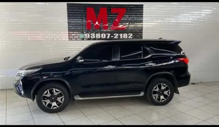 Toyota hilux sw4 2.8 srx 4x4 7 lugares 16v turbo intercooler diesel 4p automático