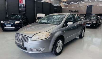 Linea essence dualogic 1.8 flex 16v 4p