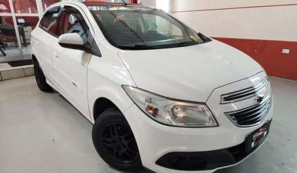 Chevrolet onix 1.0mt lt 2013