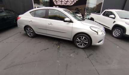 Nissan versa 16sl cvt 2018