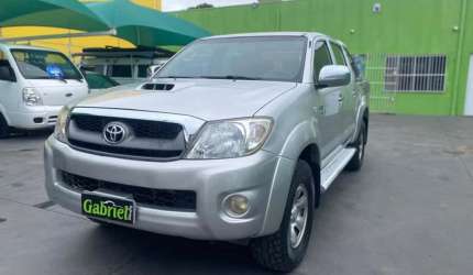 Toyota hilux 3.0 sr 4x4 cd 8v 4p