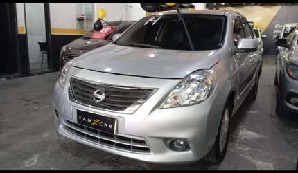 Nissan versa endurance cs - prata - 2013/2014
