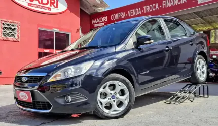 Ford focus sedan 2.0 16v