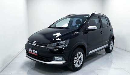 Volkswagen crossfox  1.6 flex 16v  - preta - 2016/2017