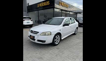 Astra 2.0 8v/ cd 2.0 8v hatchback 5p aut