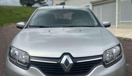 Sandero completo, carro em otimo estado.