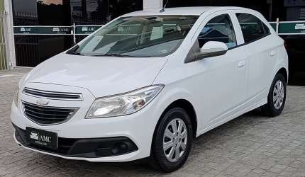 Onix hatch lt
