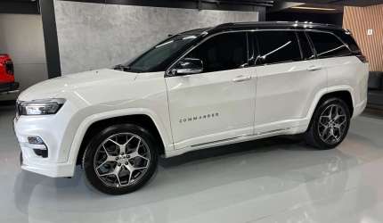 Jeep commander ovr t 2025