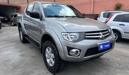 Mitsubishi l200 triton 2.4 hls 2016