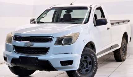 Chevrolet s10 2013 2.8 ls 4x4 cs 16v turbo diesel 2p manual