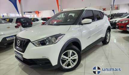 Nissan kicks 1.6 16v flexstart active xtronic