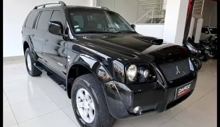 Pajero sport hpe 3.5 4x4 200cv aut.