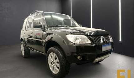 Mitsubishi pajero tr4 flex hp 2012