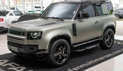 Land rover defender 90 d300 hse 3.0tdi 300cv 4wd c/teto aut./2023 (hybrid)