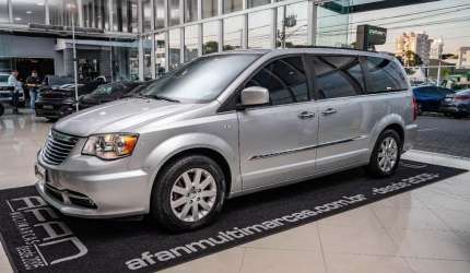 Chrysler town & country touring 3.6 283cv aut./2012