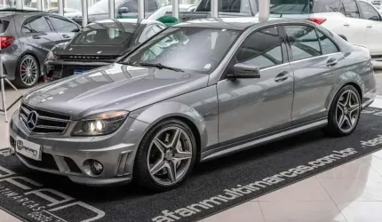 Mercedes-benz c 63 amg 6.2 457cv c/teto aut./2011