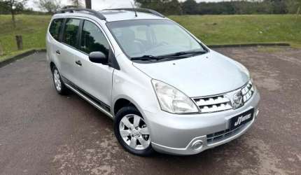 Nissan grand livina 18s 2012