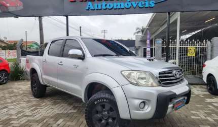 Toyota hilux cd4x4 2011