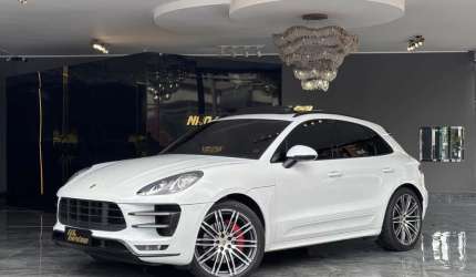 Porsche macan turbo 2015