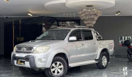 Toyota hilux cd4x4 srv 2011
