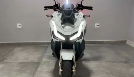 Honda adv 150 2022