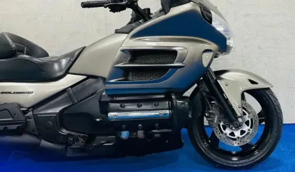 Gl 1800 gold wing