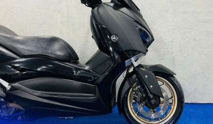 Xmax