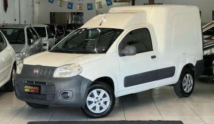  veículo adaptado como ambulância — ideal para transporte médico com conforto e eficiência!