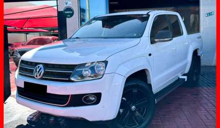 Amorok highline cd 2.0 4x4 aut. diesel 2013 c/ manual e chave copia
